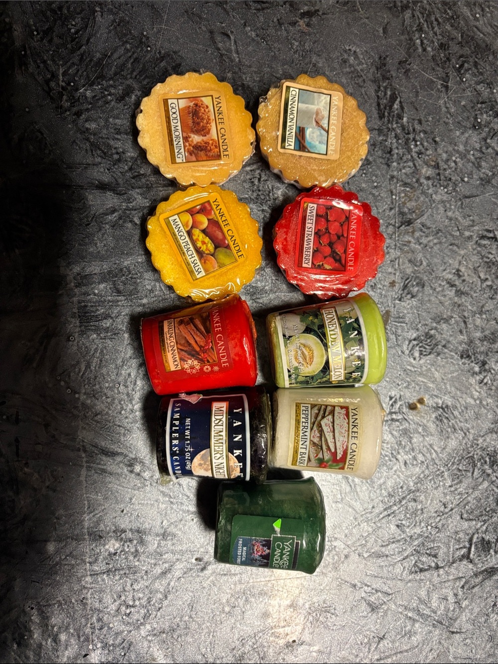 Yankee candle melts and sample candles lot
